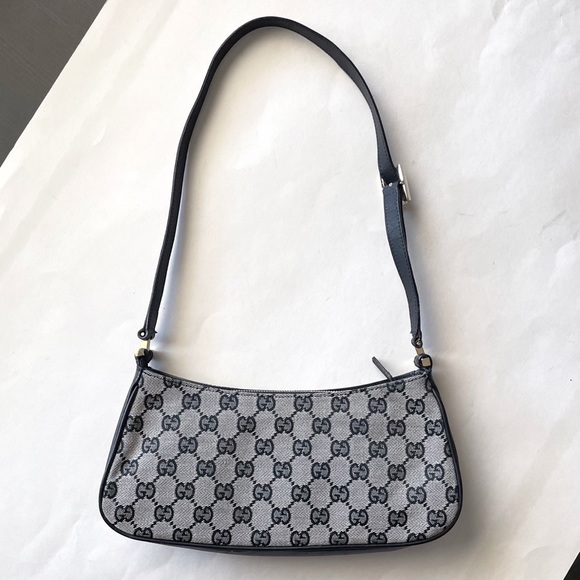 💥SOLD💥 GUCCI Vintage Y2K Black GG Monogram Shoulder Bag - Picture 6 of 11